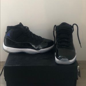 Air Jordan 11 Retro “Space Jam (2016)” - Sz 10.5